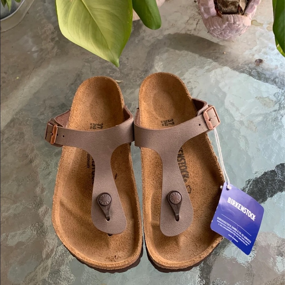 Size 6 Mocha Gizeh Birkenstock